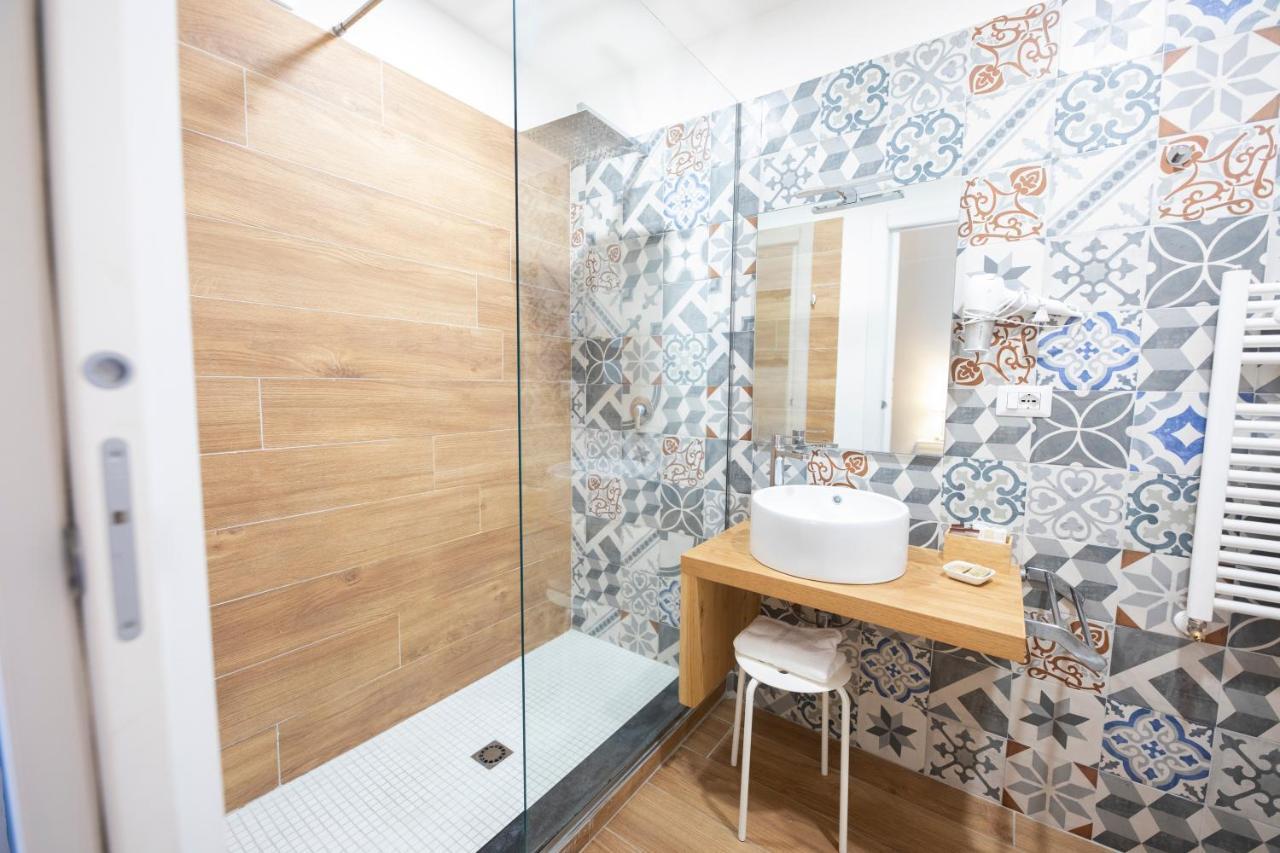 Uzeda Inn Apartment Катанія Екстер'єр фото