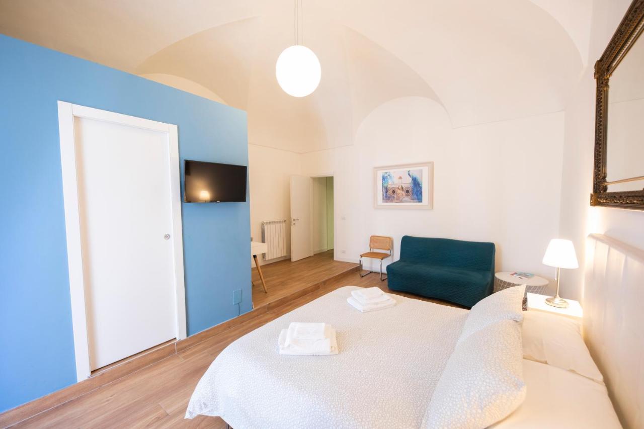 Uzeda Inn Apartment Катанія Екстер'єр фото